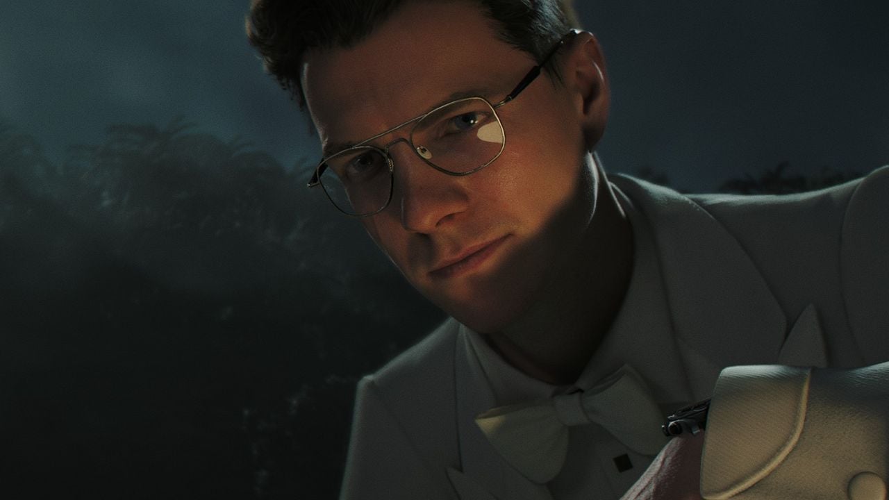 James Bond in 007 First Light aiming a weapon in a cinematic action scene