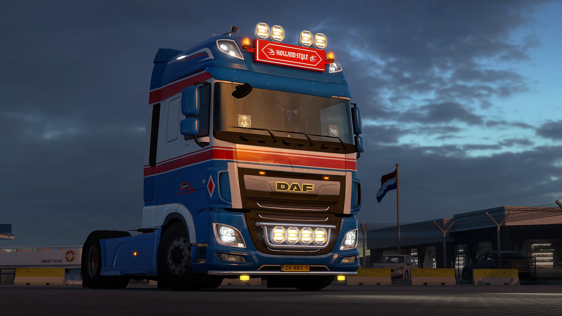 Euro Truck Simulator 2 truck with Holland Style customization paint job and accessories