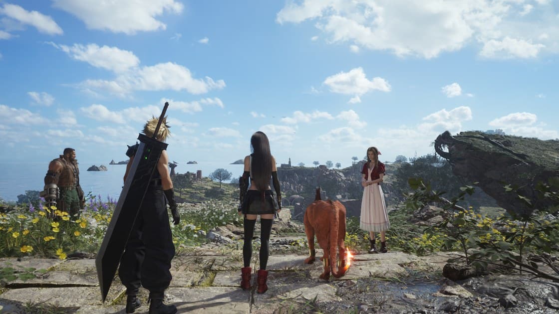 Final Fantasy 14 characters socializing in Limsa Lominsa Lower Decks plaza