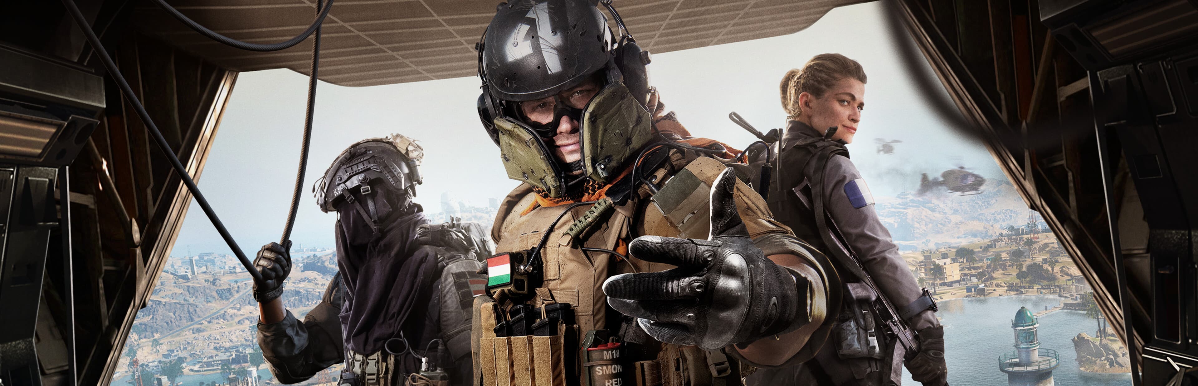 Call of Duty Warzone gameplay showing soldiers in a battle royale firefight on PS4